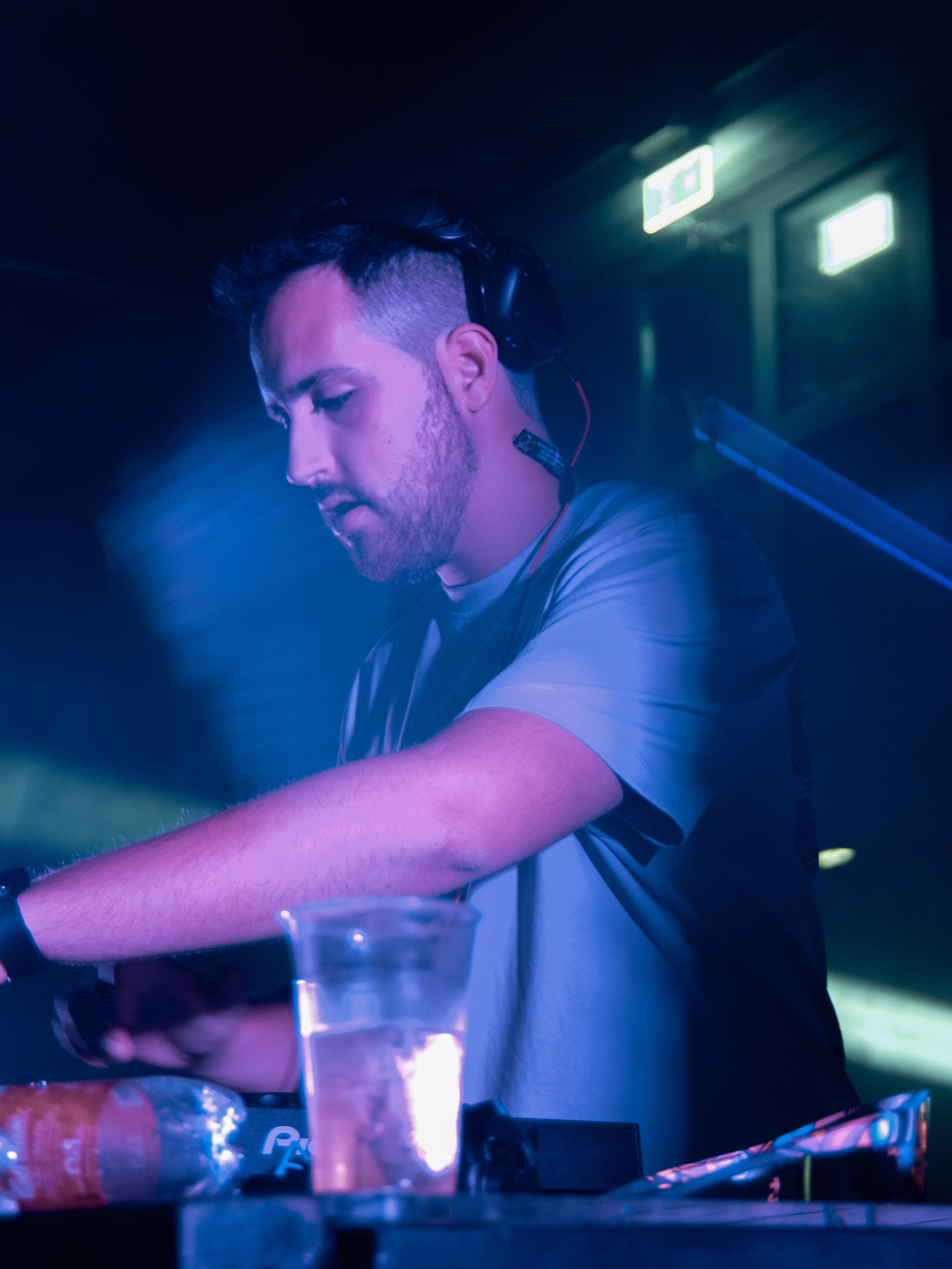 Simone Di Leo - Professional DJ da Saluzzo